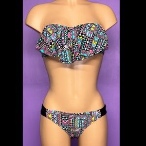 Hula Honey Women's Bikini in a size S (top) & XS (bottom)